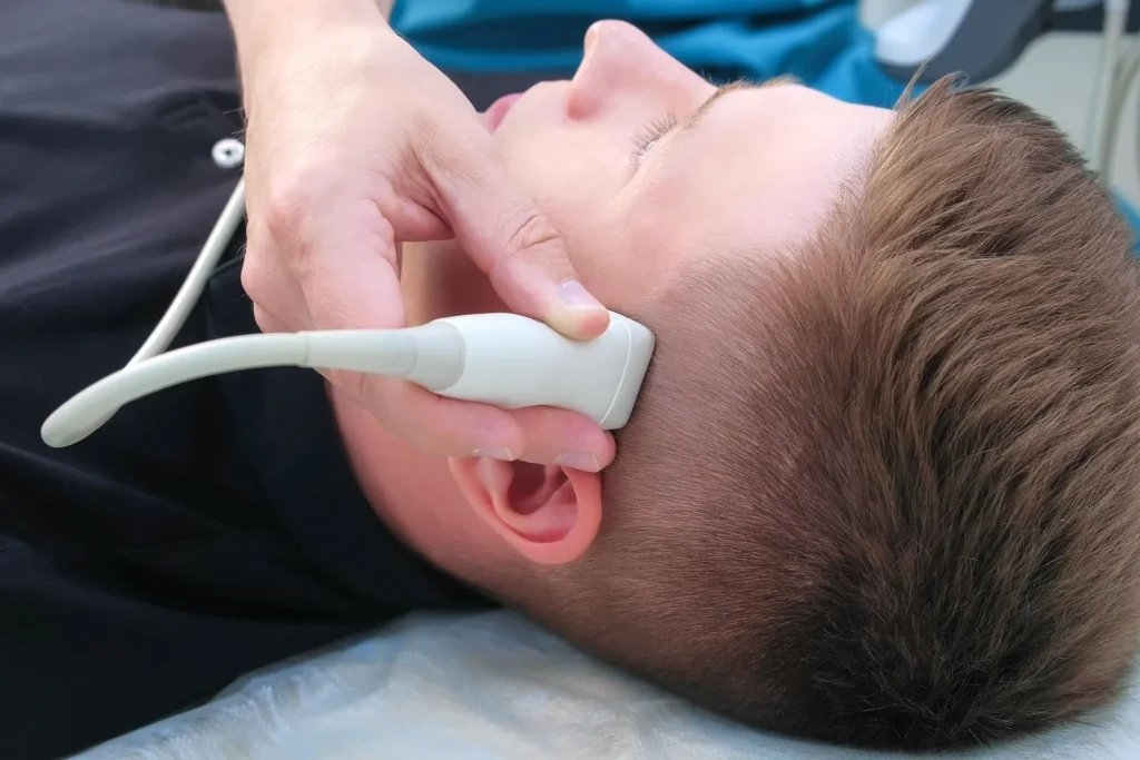 Galvas un kakla asinsvadu dopplerogrāfija