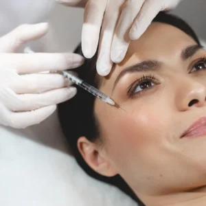 Estētiskās botulīna toksīna injekcijas (Botox)
