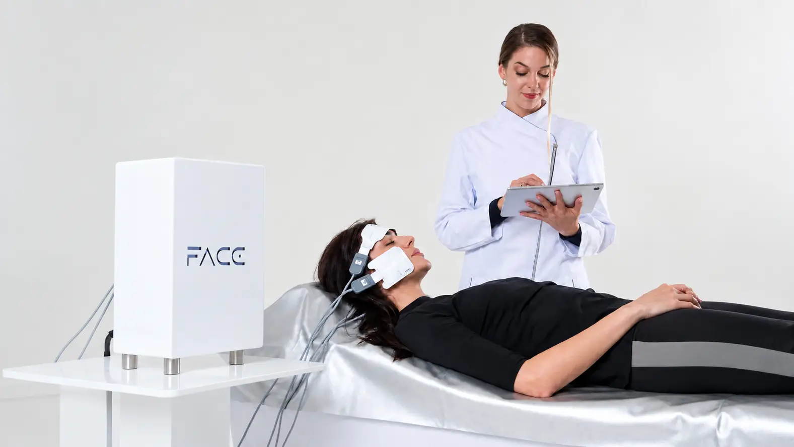 Sejas muskuļu tonizēšana ar WonderFace®